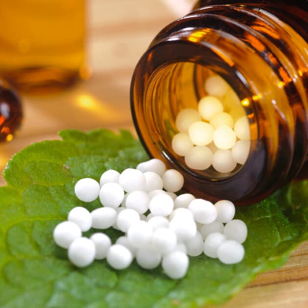 Dr. Gaëlle Morat - Vétérinaire Ostéopathe en Isère et Savoie - Homéopathie